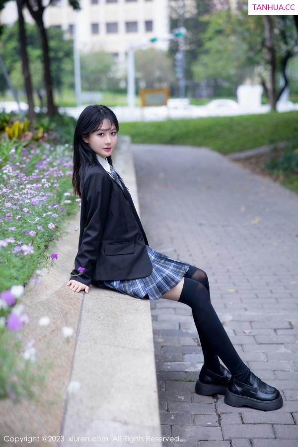   [XiuRen]高清写真图 2023.04.28 No.6662 幼幼 制服美腿第5张图片